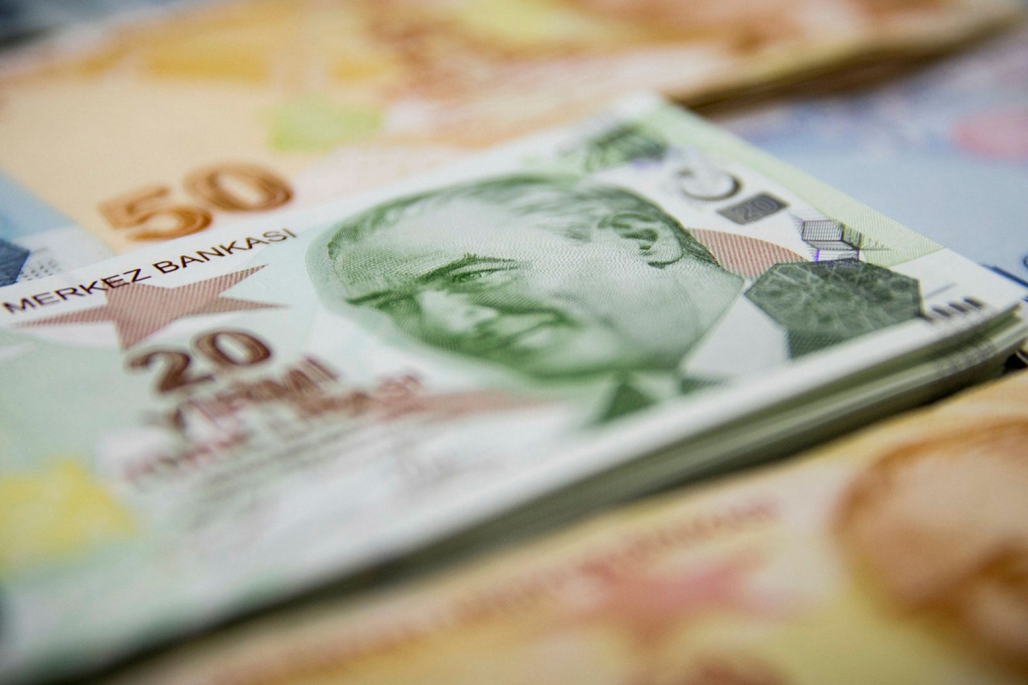 Novčanice turske lire (Foto: Bloomberg)