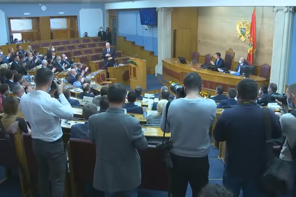 Trenutak izbora nove Vlade Crne Gore u Skupštini Crne Gore, 04. decembar 2020. (Foto: Snimak ekrana/Skupština Crne Gore)