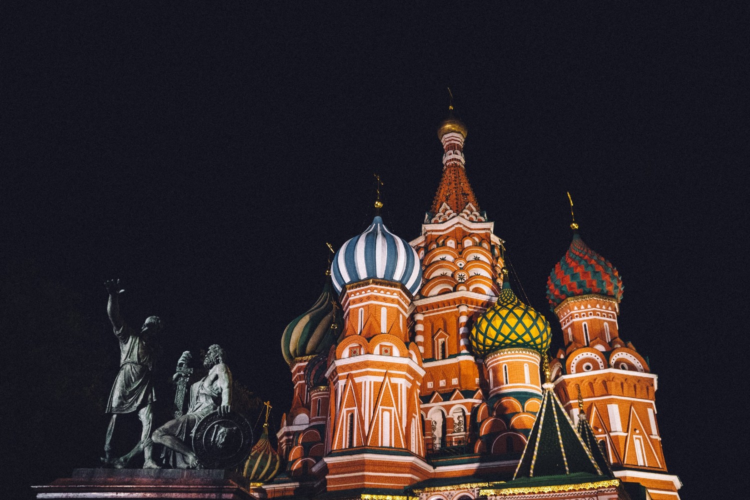Hram Vasilija Blaženog na Crvenom trgu u Moskvi (Foto: Jaunt and Joy on Unsplash)